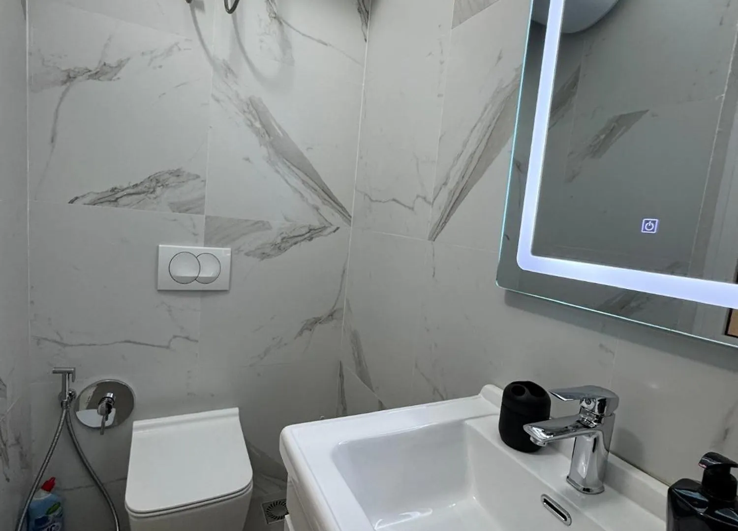טיראנה Hanna Apartment 0*,  אלבניה